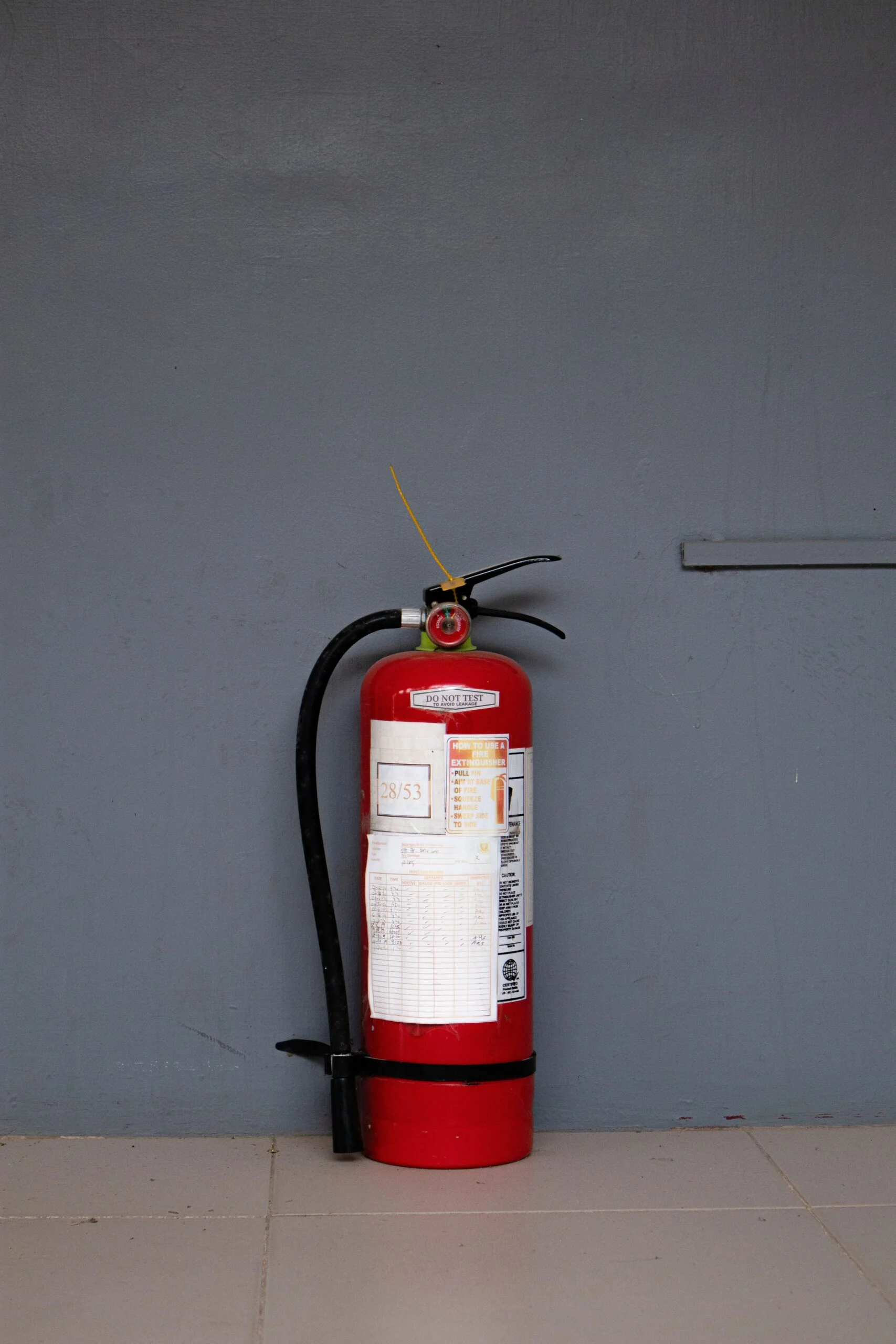 Assurance maison ossature bois : extincteur, sécurité incendie